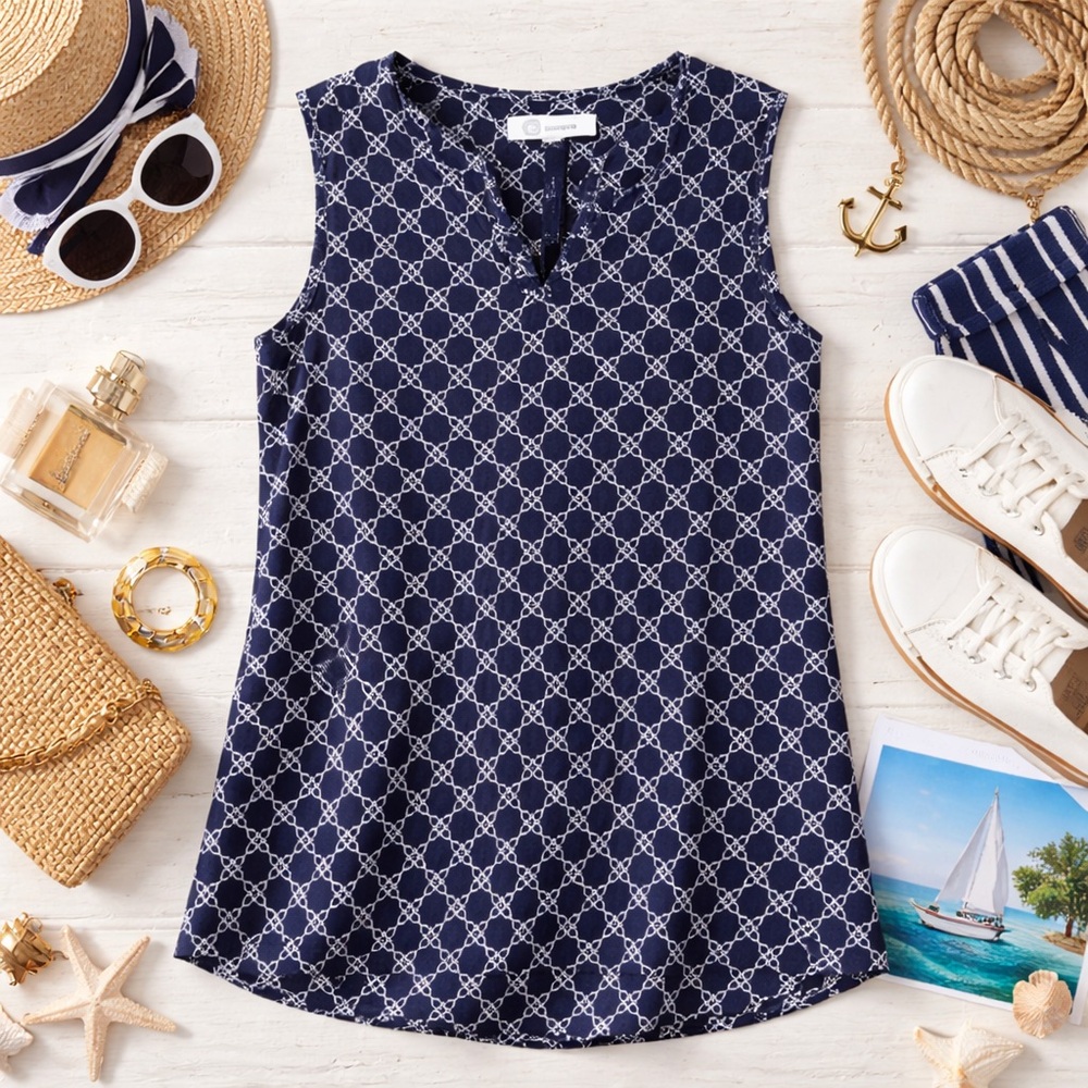 Cristina B Navy Geometric Sleeveless Blouse – Size M